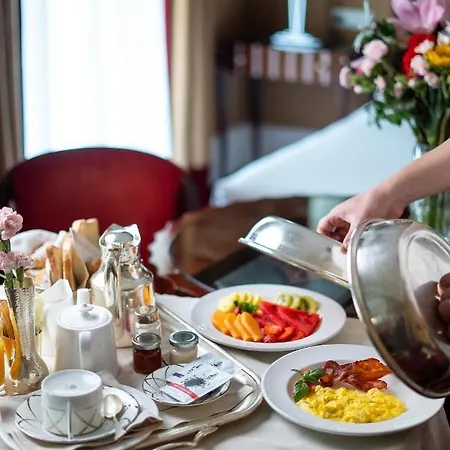 Hotell Lord Byron - Small Luxury Of The World