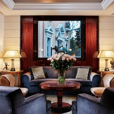 Lord Byron - Small Luxury Of The World 5*