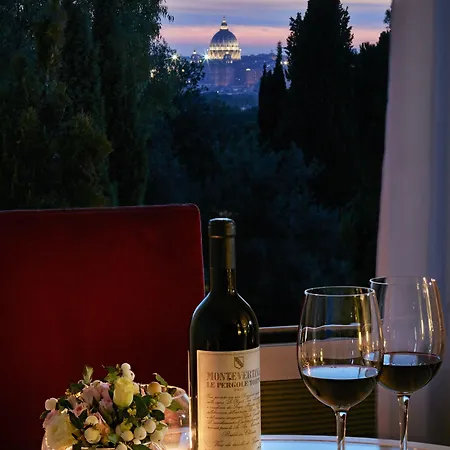 Lord Byron - Small Luxury Of The World 5*