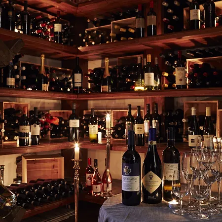 Lord Byron - Small Luxury Of The World