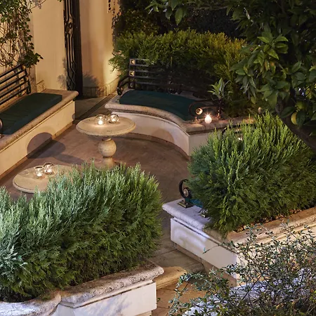 Lord Byron - Small Luxury Of The World Hotel