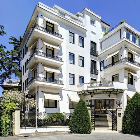 Hotel Lord Byron - Small Luxury Of The World