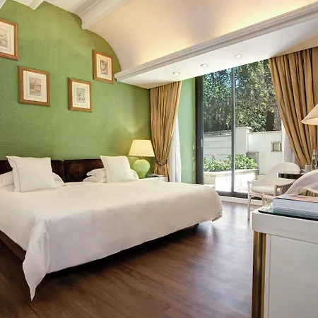 Lord Byron - Small Luxury Of The World 5* Řím