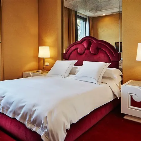 Szálloda Lord Byron - Small Luxury Of The World 5*