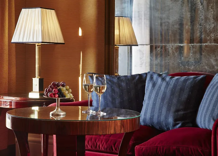 拜伦勋爵酒店 - 世界小型豪华酒店集团 酒店 5*